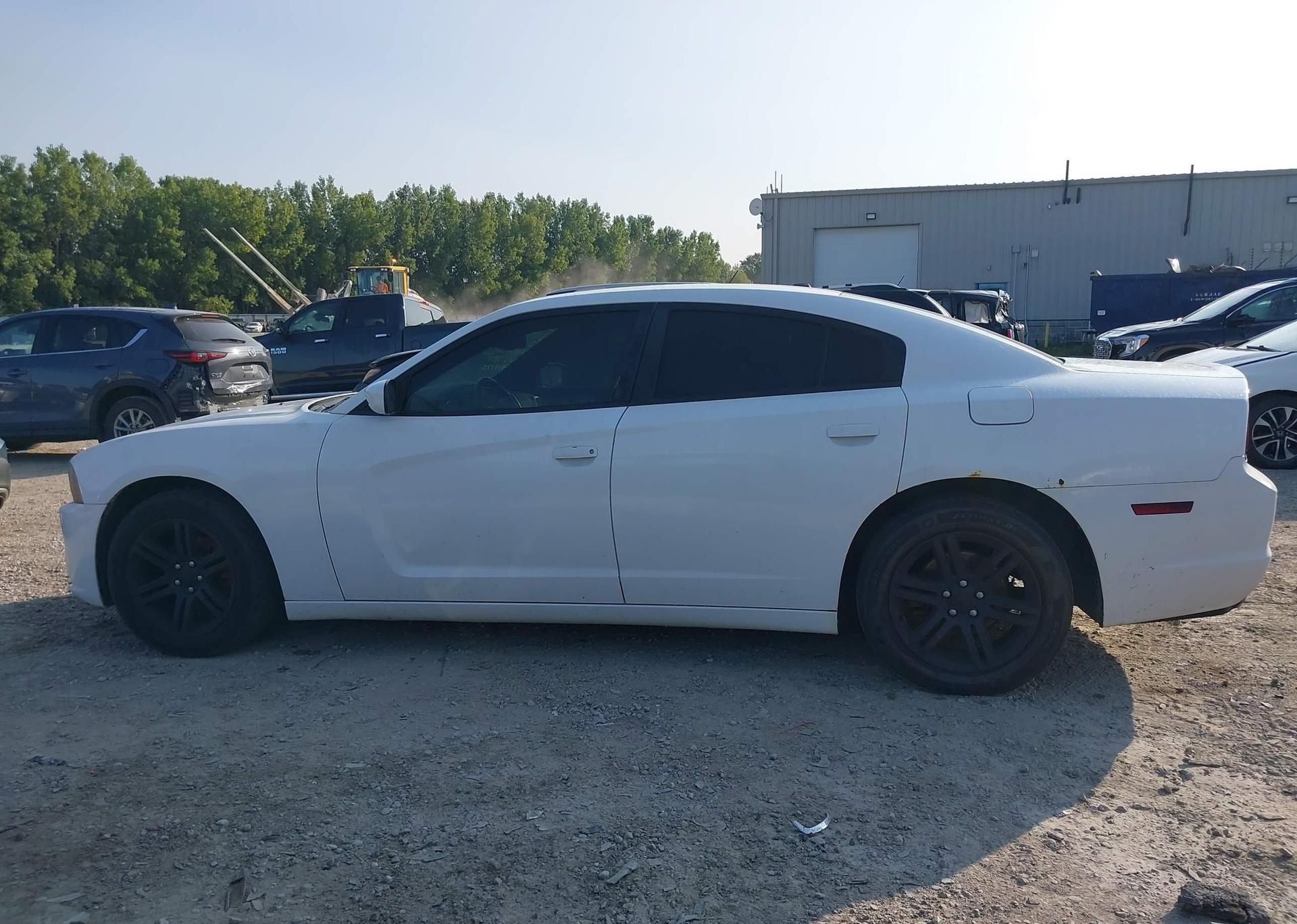 2012 DODGE CHARGER SXT