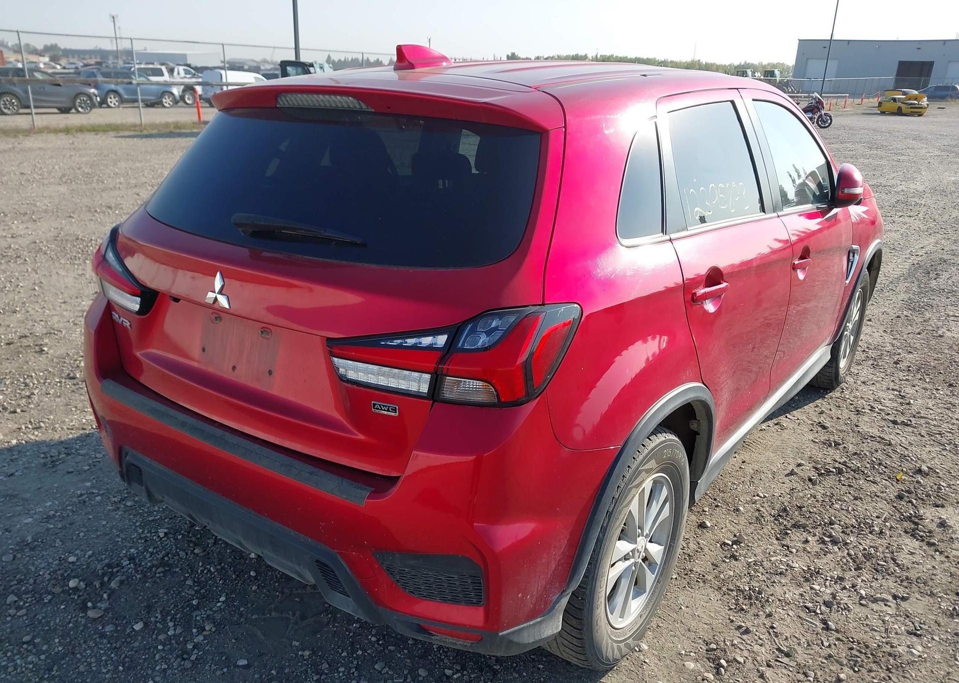 2021 MITSUBISHI RVR SE