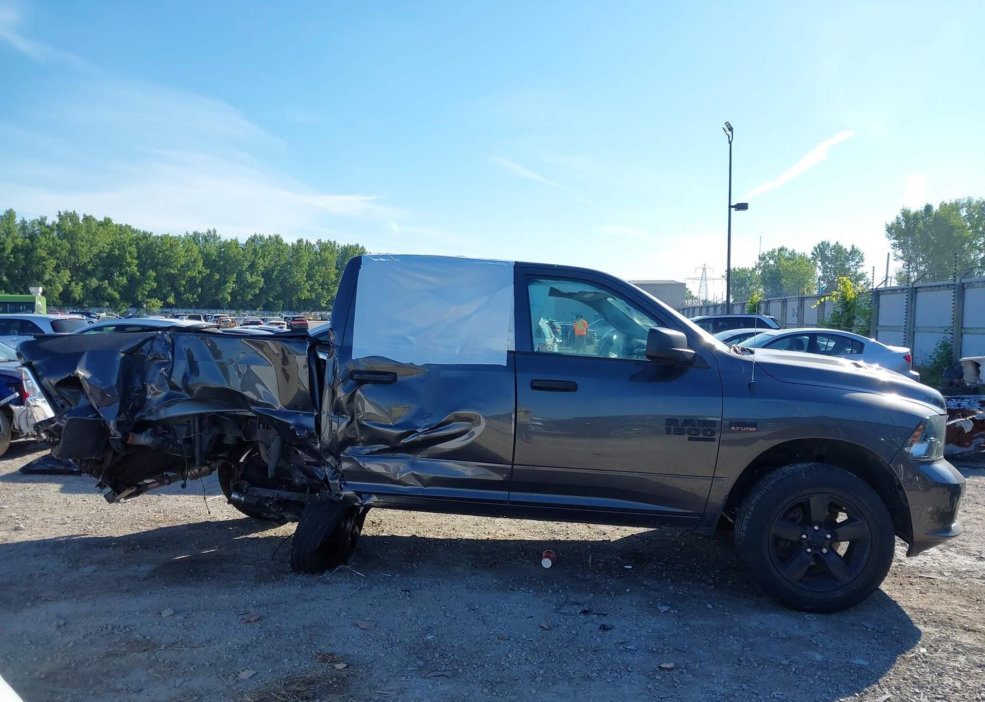 2022 RAM 1500 CLASSIC TRADESMAN