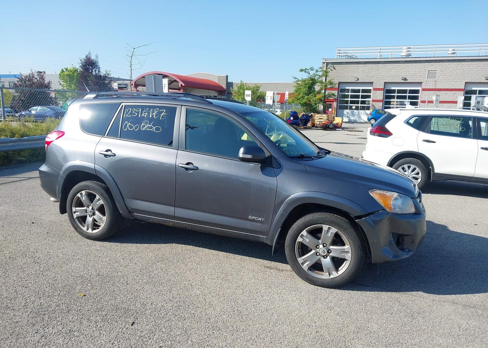 2011 TOYOTA RAV4 SPORT V6
