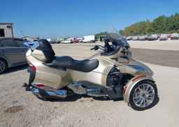 2017 CAN-AM SPYDER ROADSTER RT