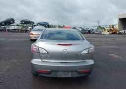 2010 MAZDA MAZDA3 GS