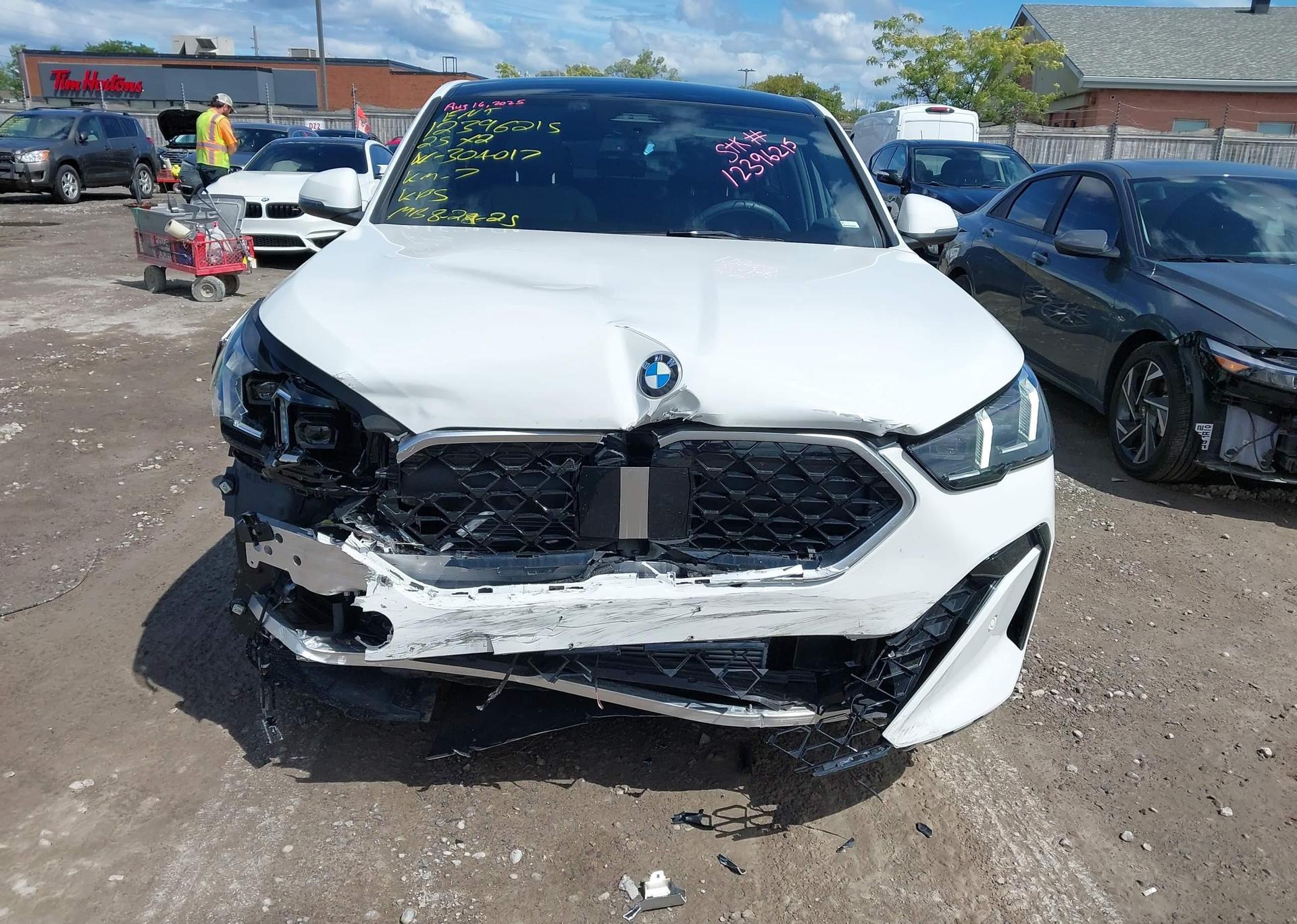 2025 BMW X2 XDRIVE28I