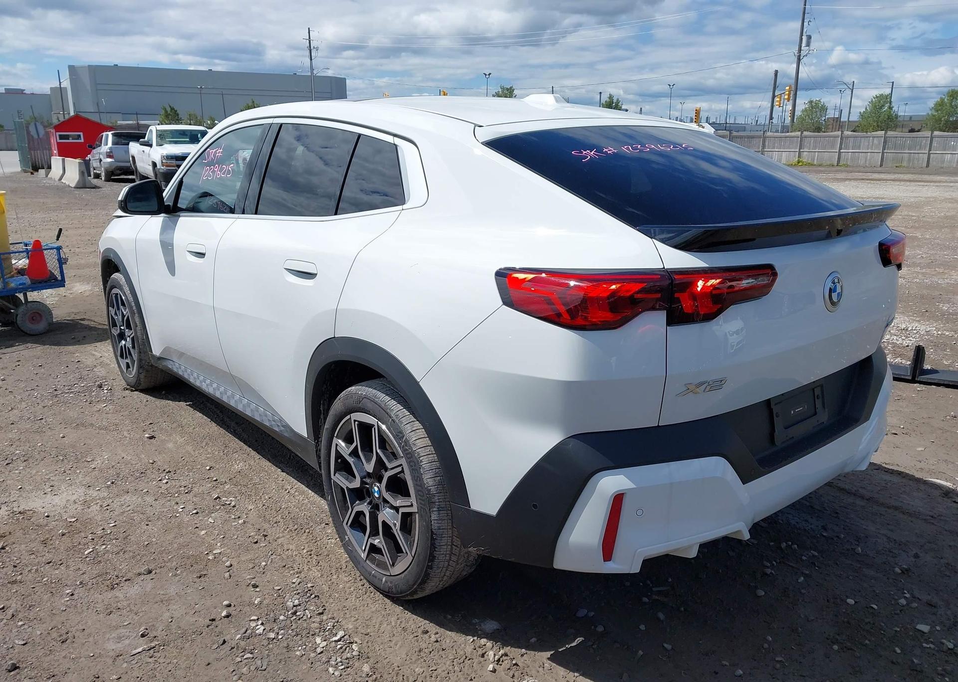 2025 BMW X2 XDRIVE28I