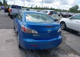 2013 MAZDA 3 I