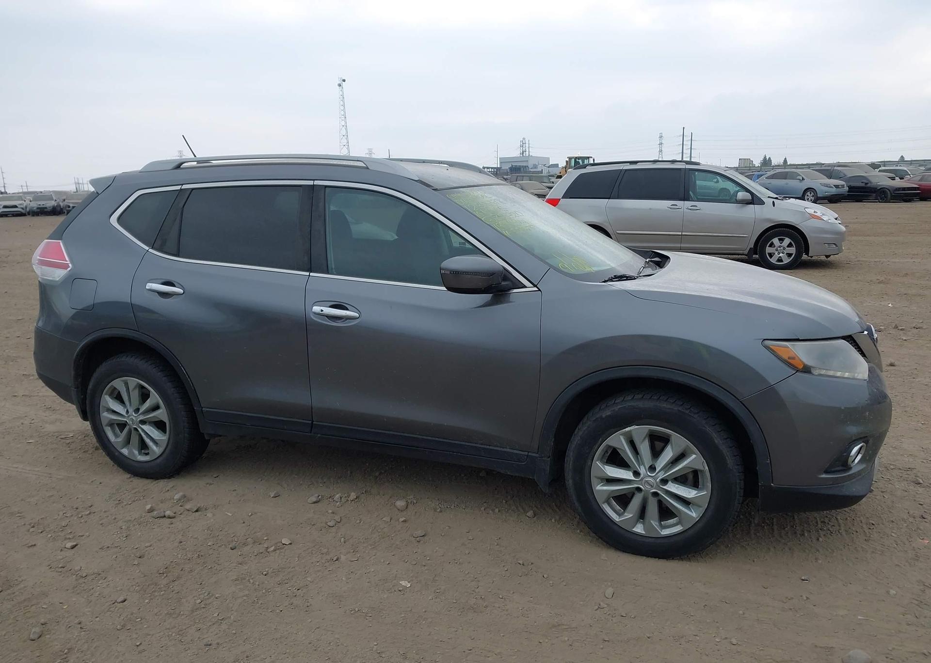 2016 NISSAN ROGUE S