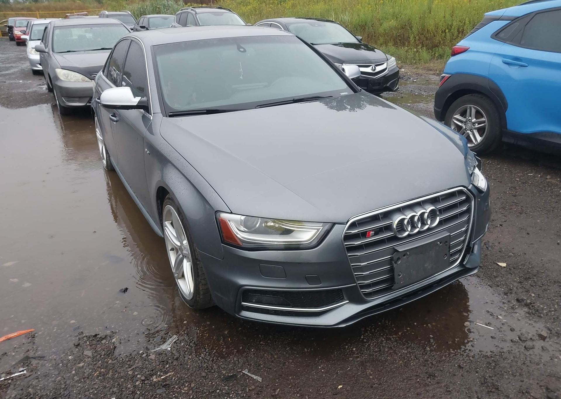 2013 AUDI S4