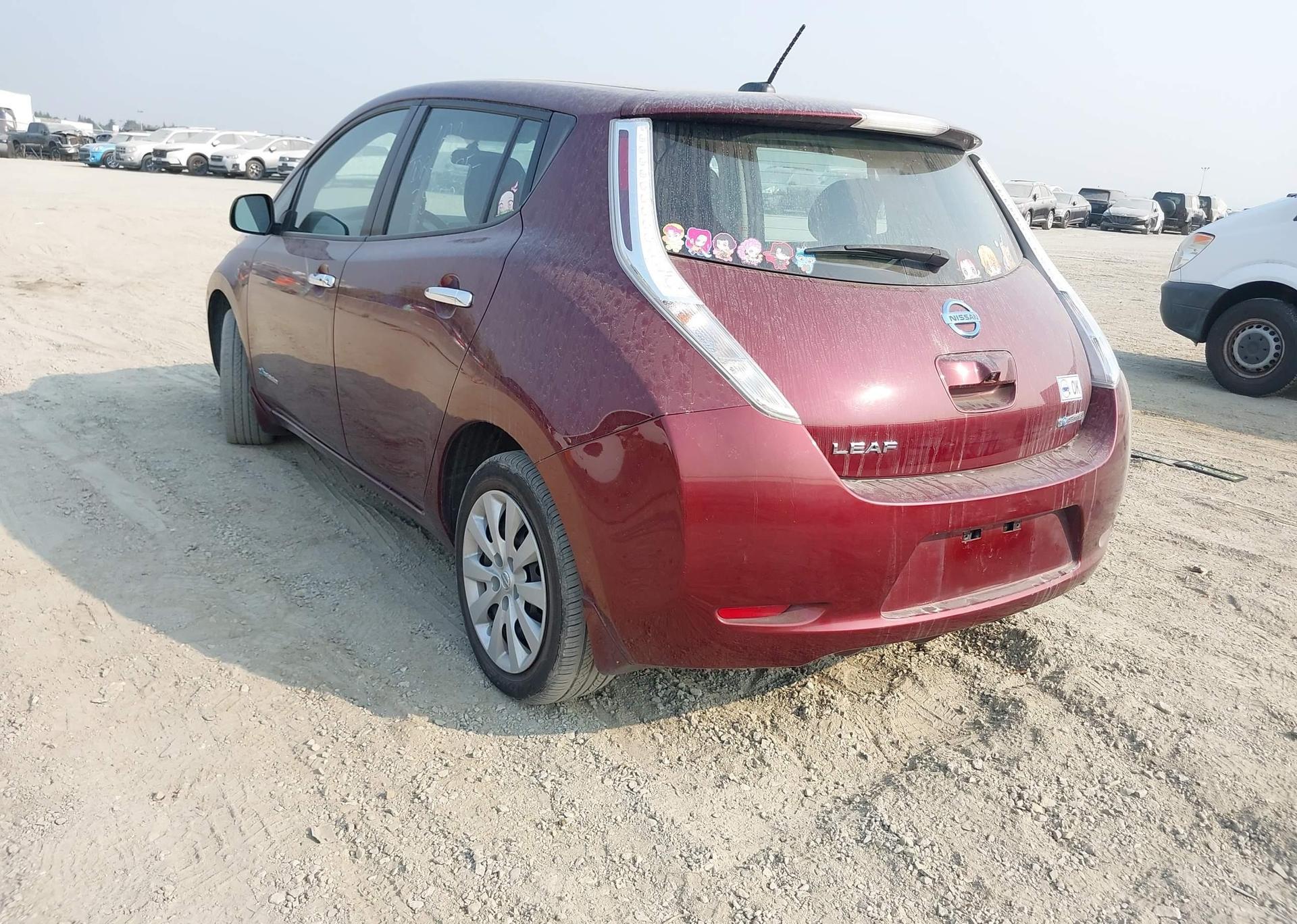 2017 NISSAN LEAF S