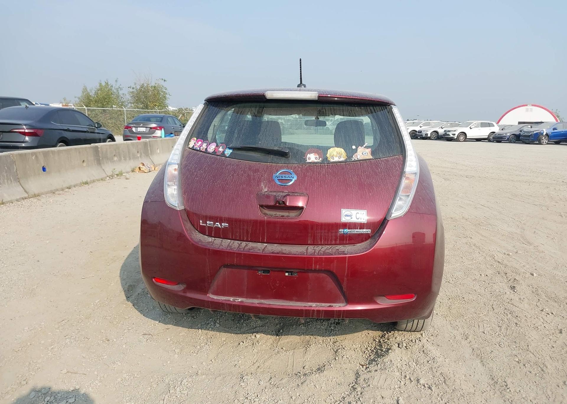 2017 NISSAN LEAF S