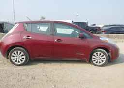 2017 NISSAN LEAF S
