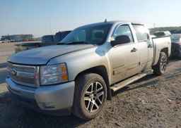 2011 CHEVROLET SILVERADO K1500 LT