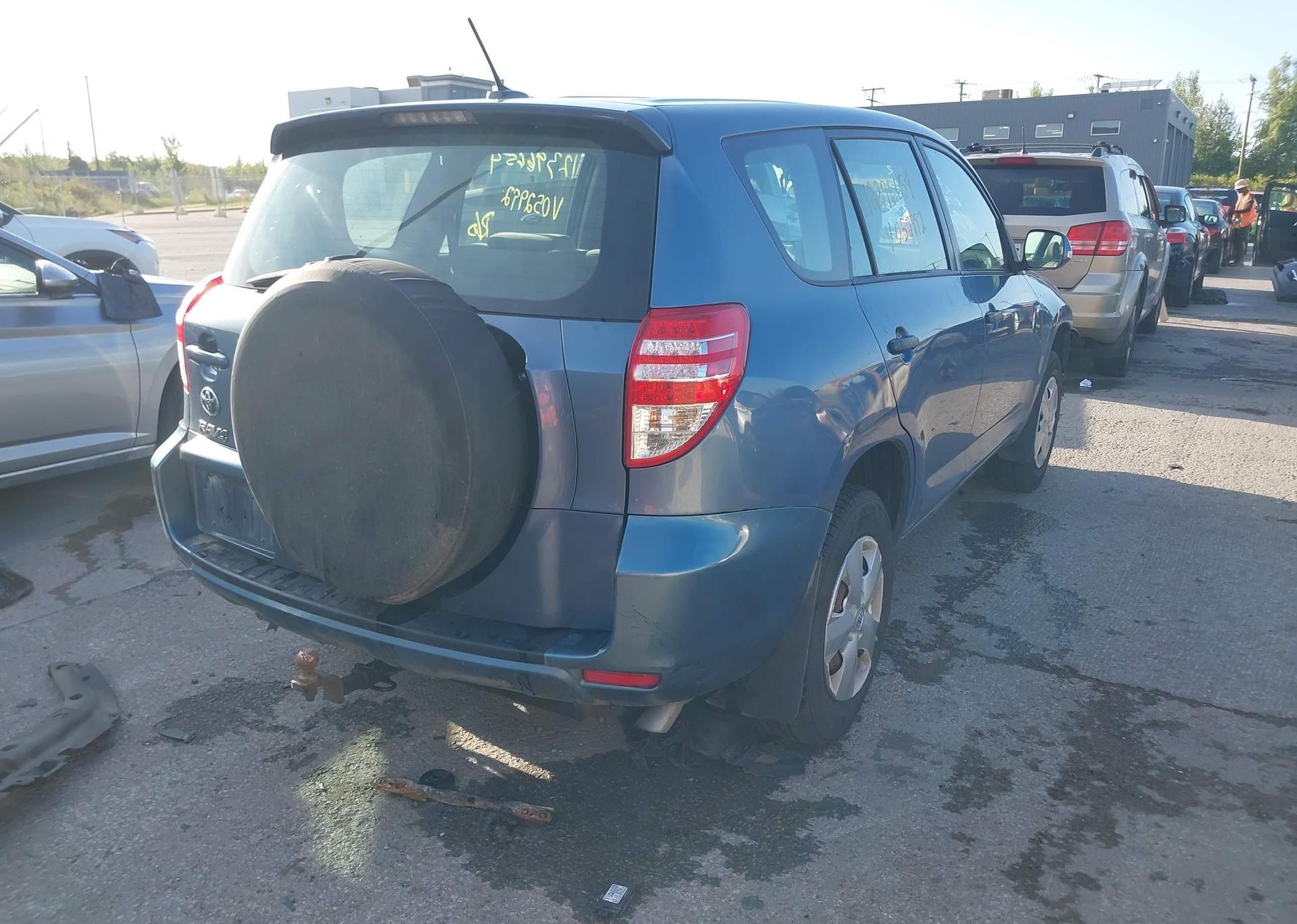 2011 TOYOTA RAV4