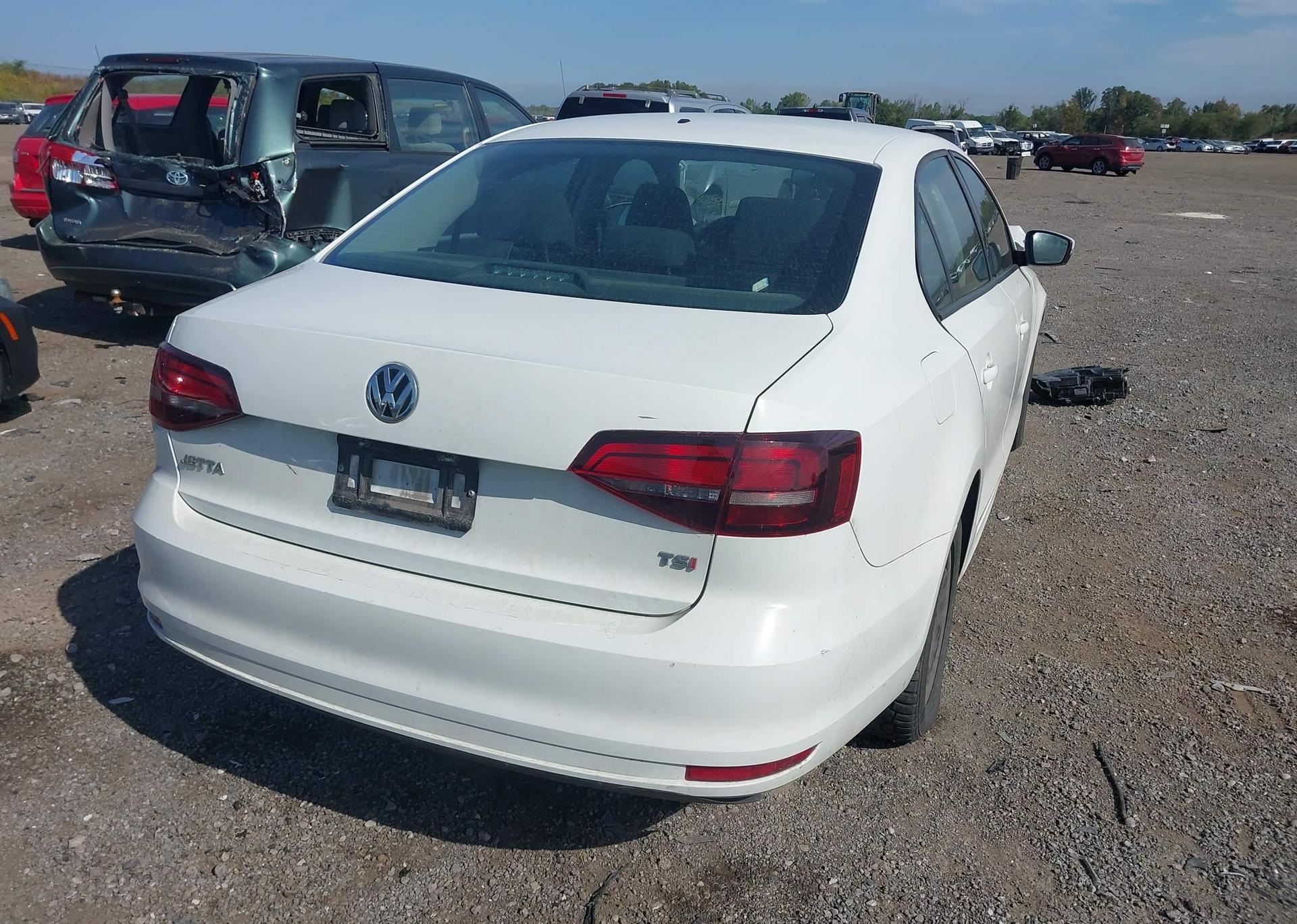 2016 VOLKSWAGEN JETTA S