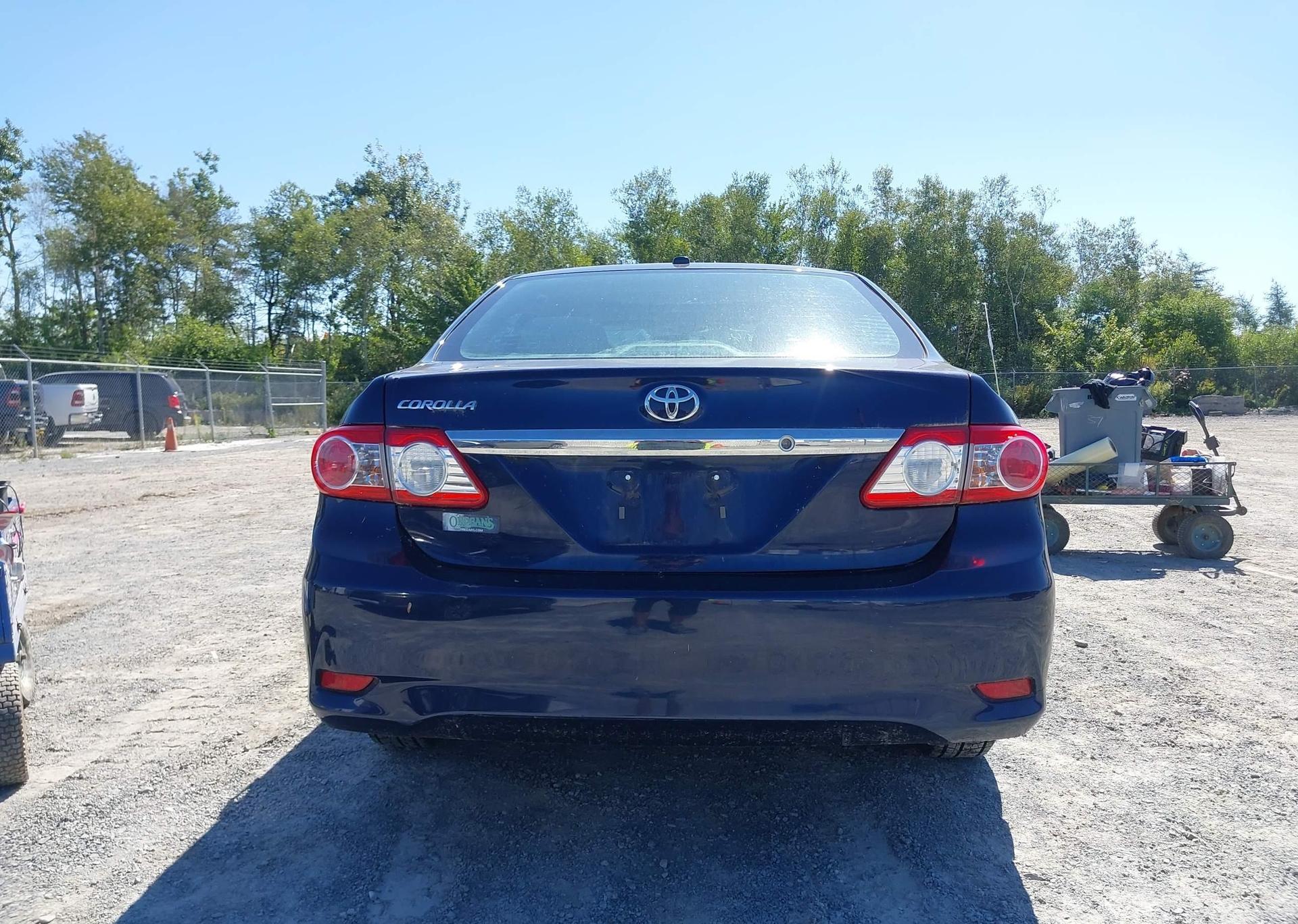 2013 TOYOTA COROLLA S