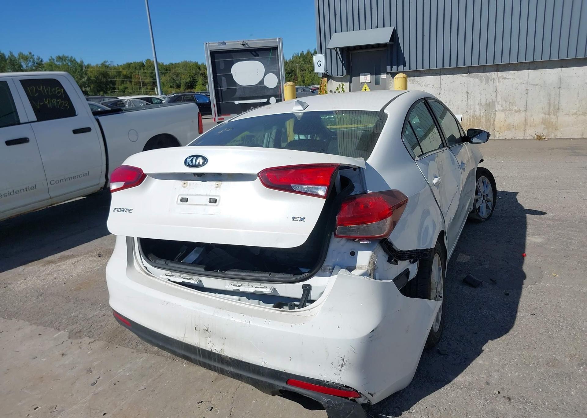 2017 KIA FORTE EX