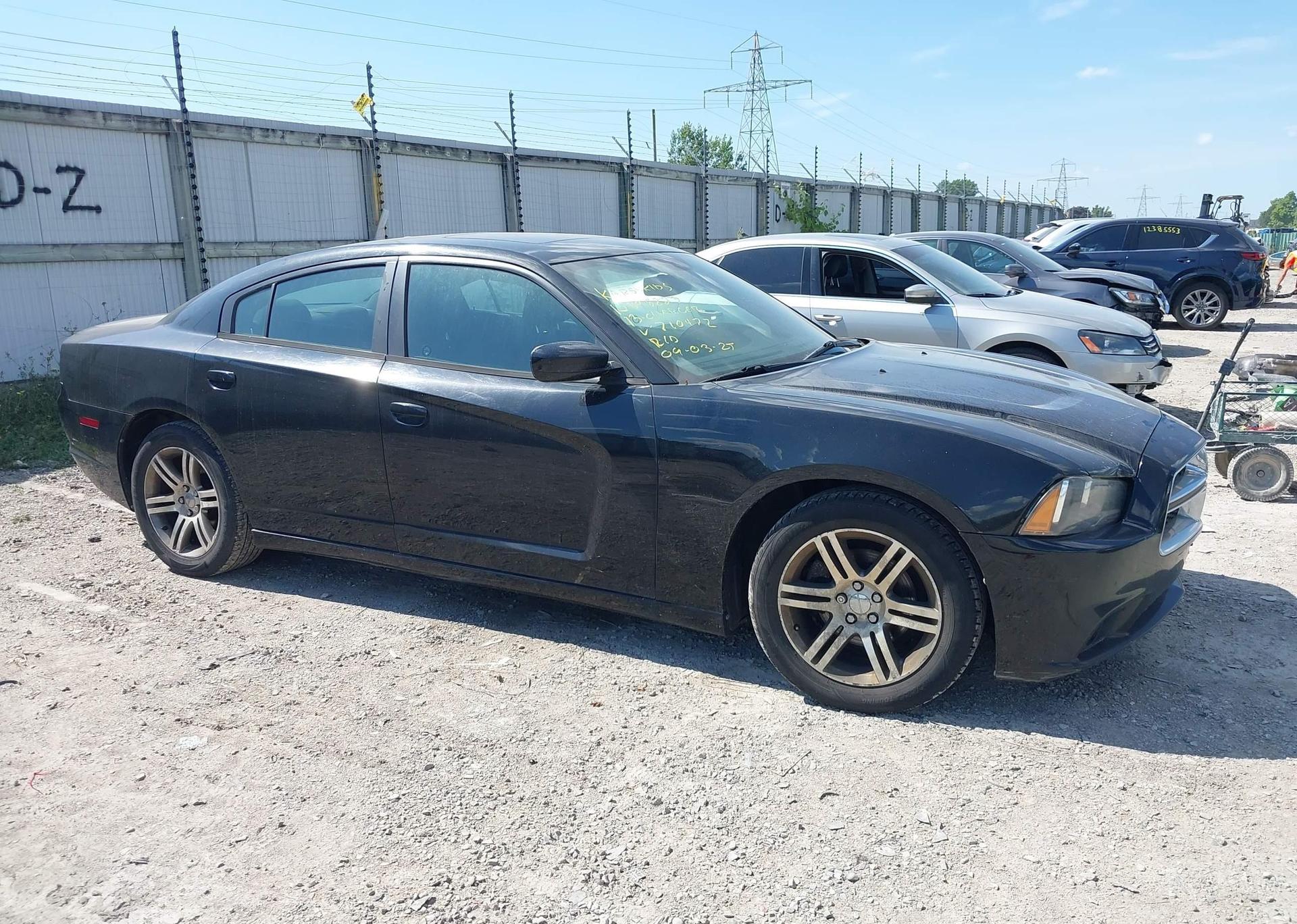 2013 DODGE CHARGER SXT