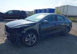 2023 KIA FORTE EX