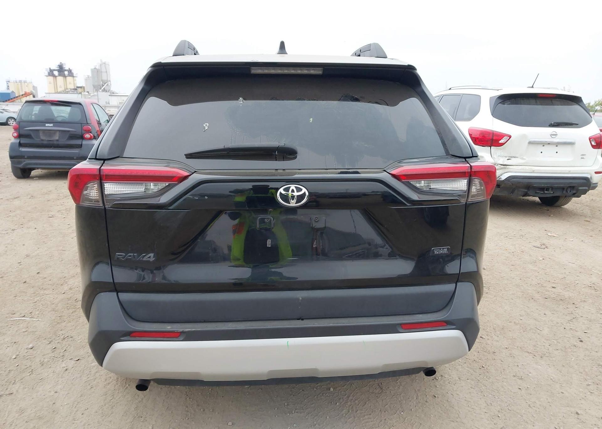 2019 TOYOTA RAV4 TRAIL