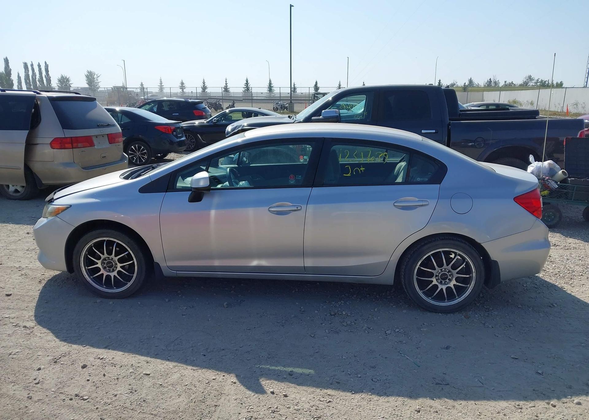 2012 HONDA CIVIC LX