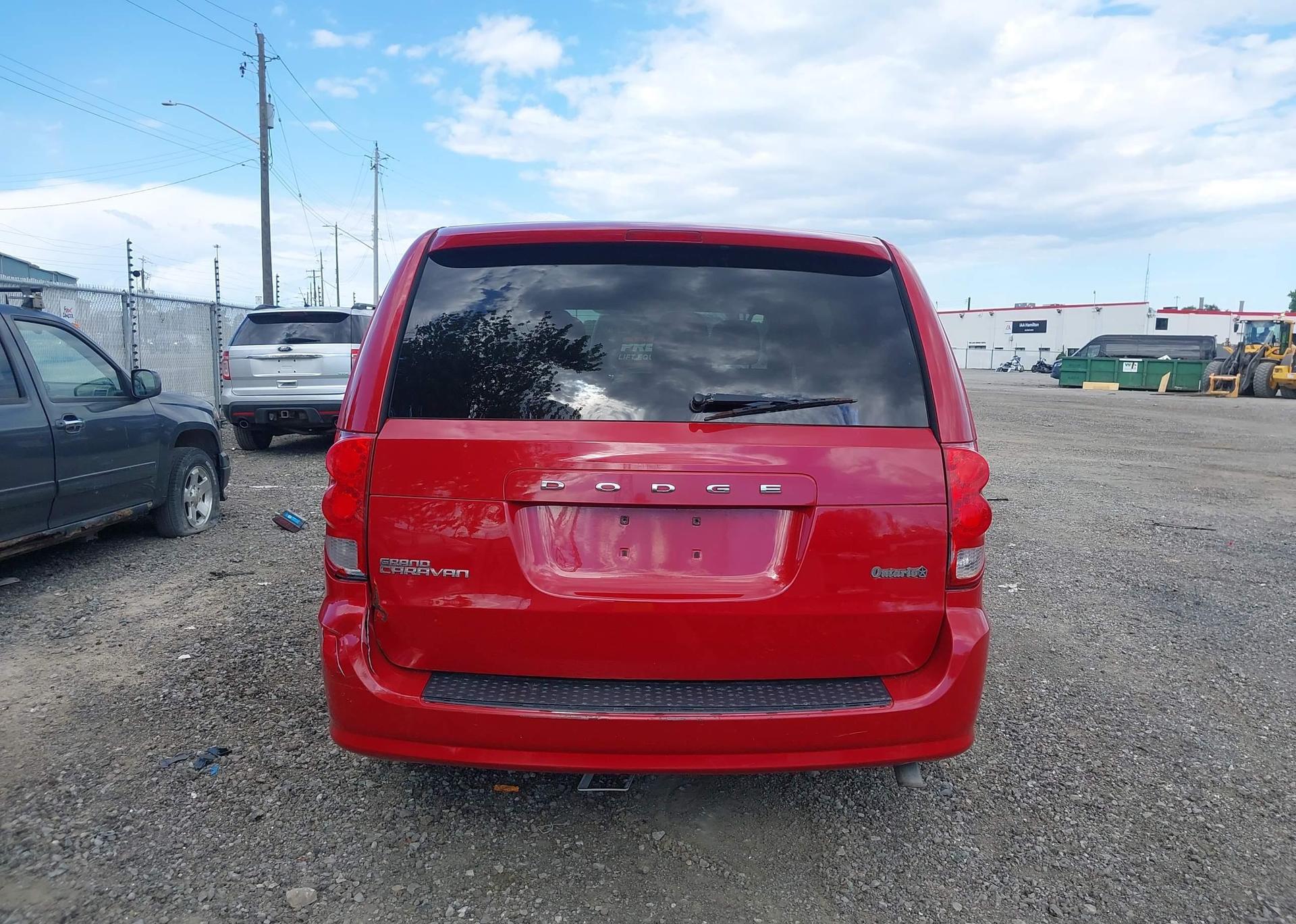 2015 DODGE GRAND CARAVAN SE