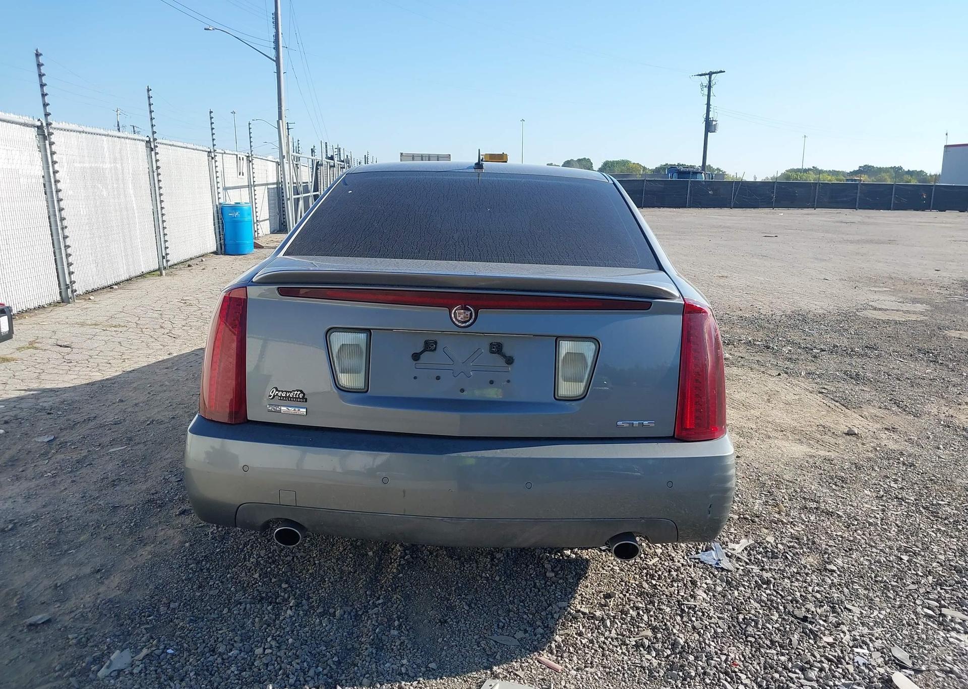 2006 CADILLAC STS