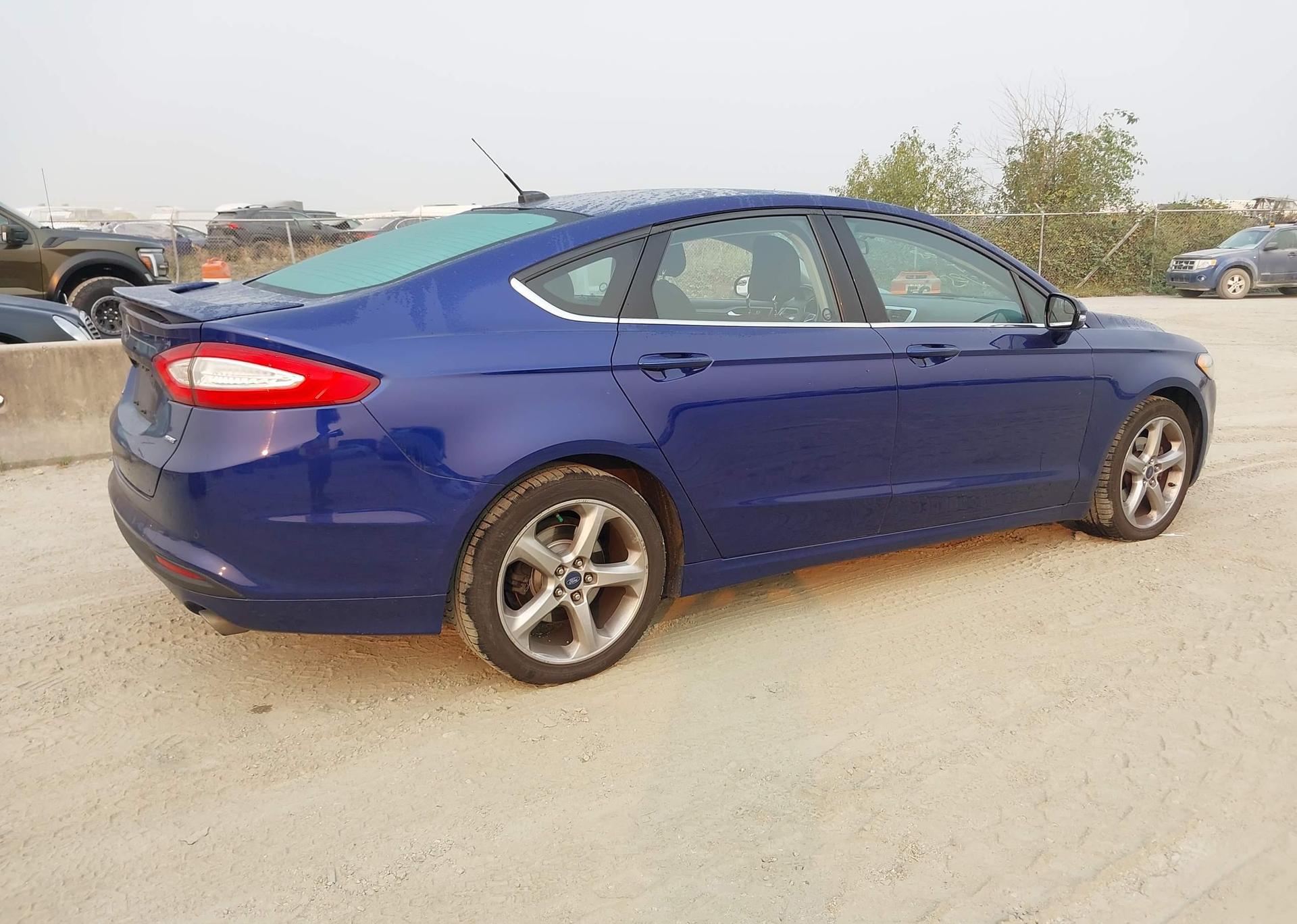2014 FORD FUSION SE