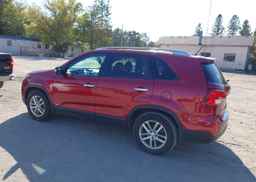 2014 NISSAN ROGUE S