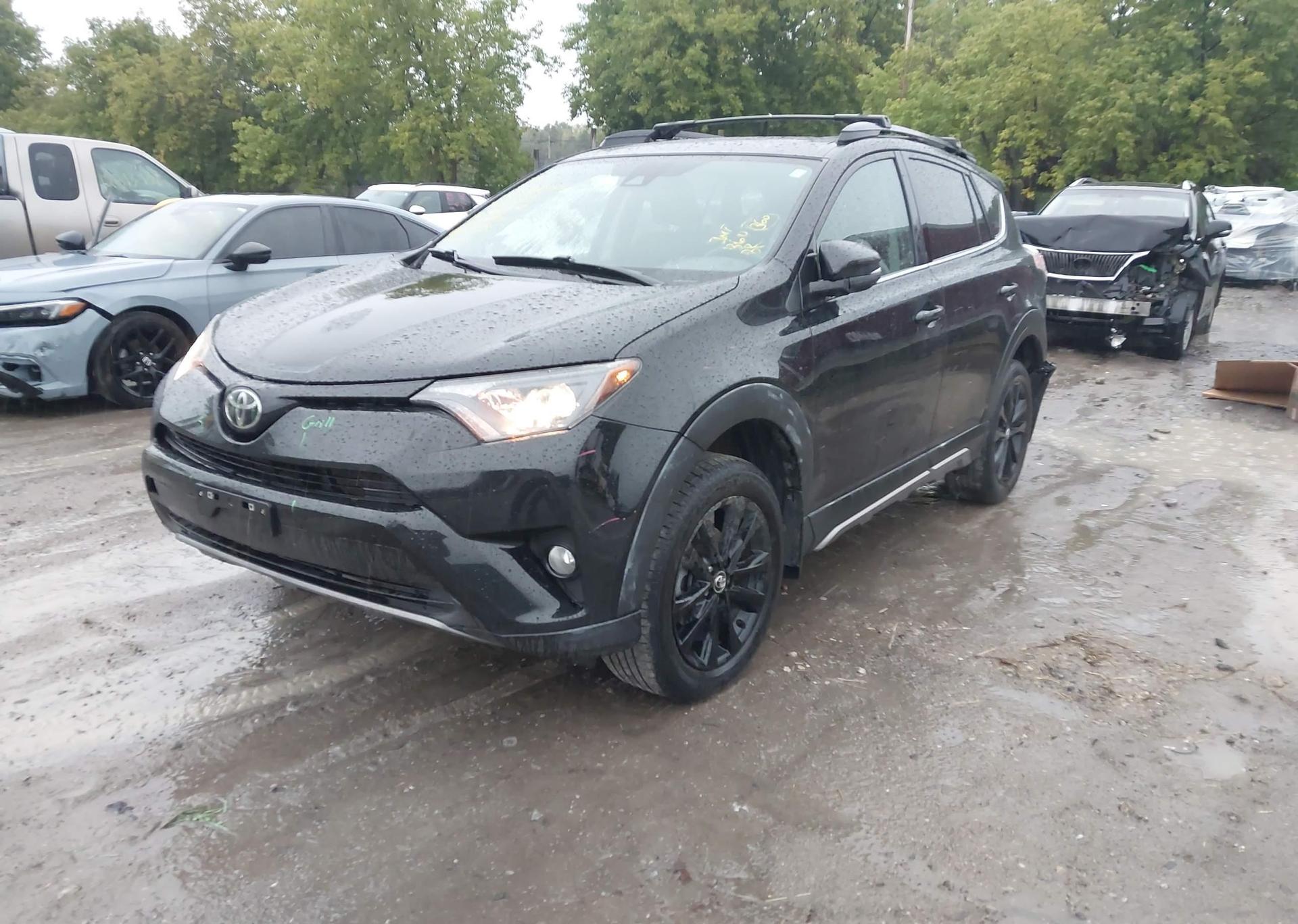 2018 TOYOTA RAV4 XLE