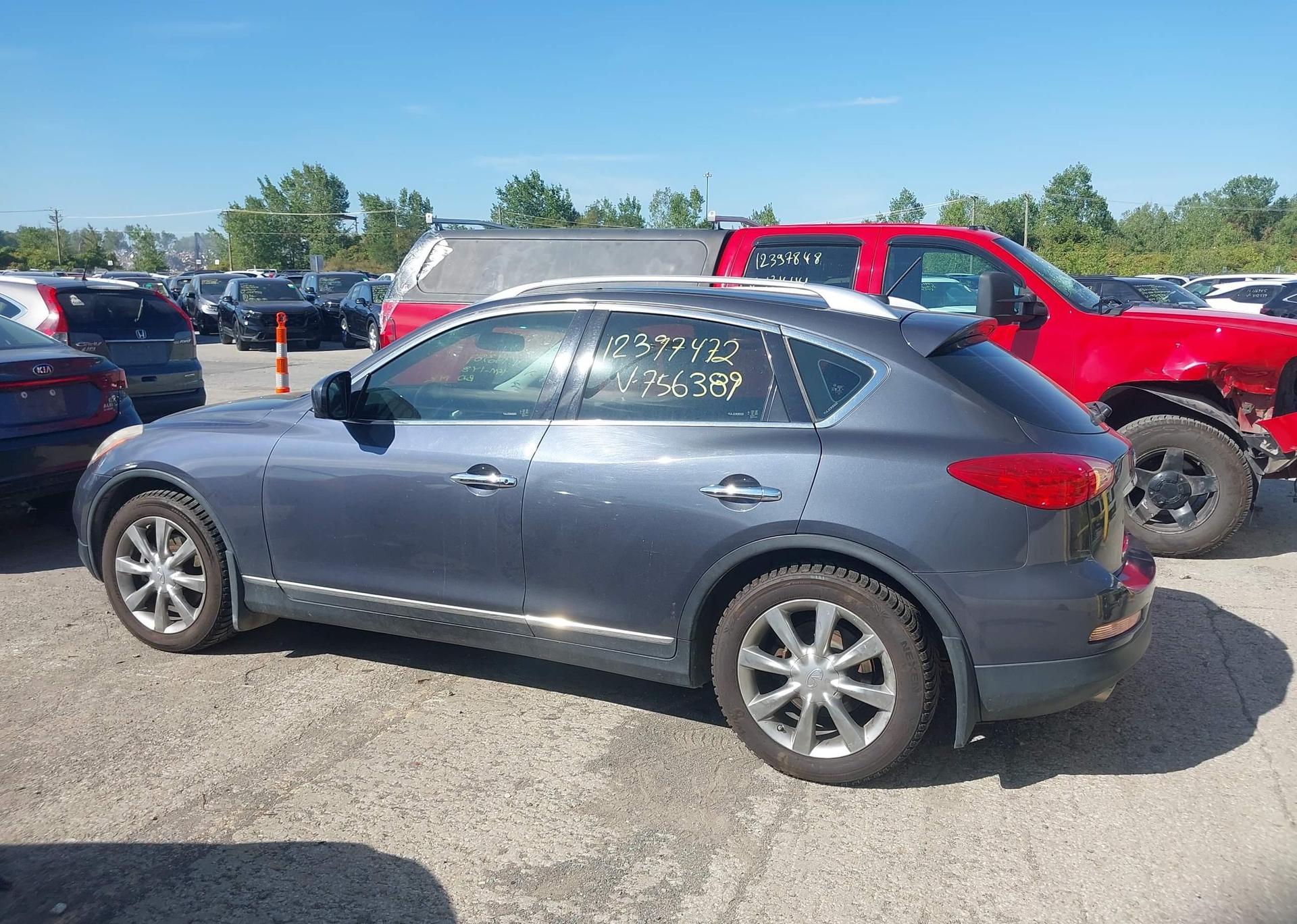 2010 INFINITI EX35