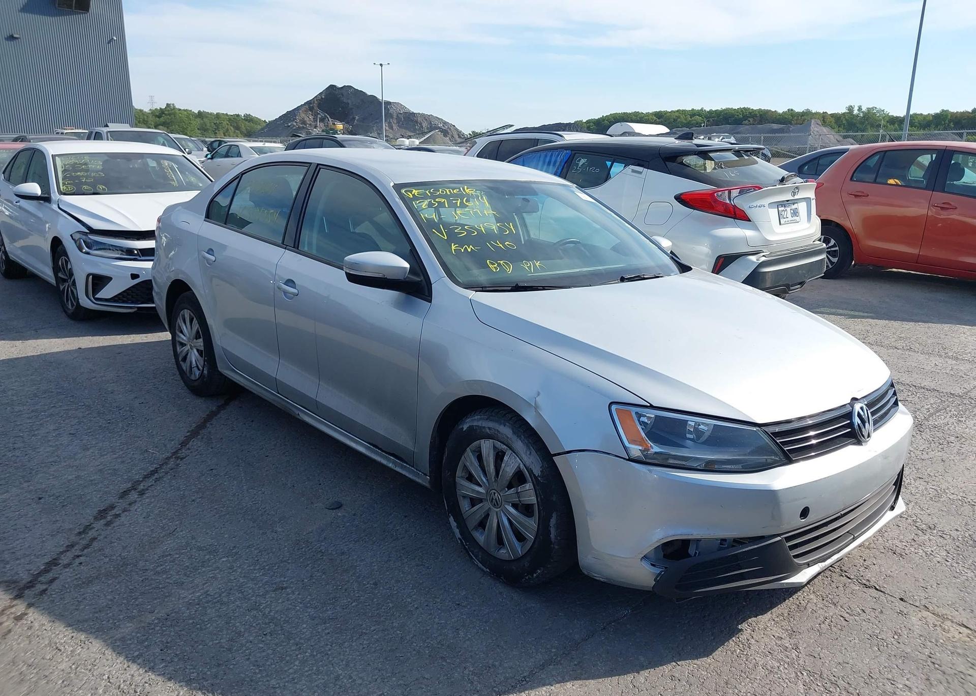 2014 VOLKSWAGEN JETTA S