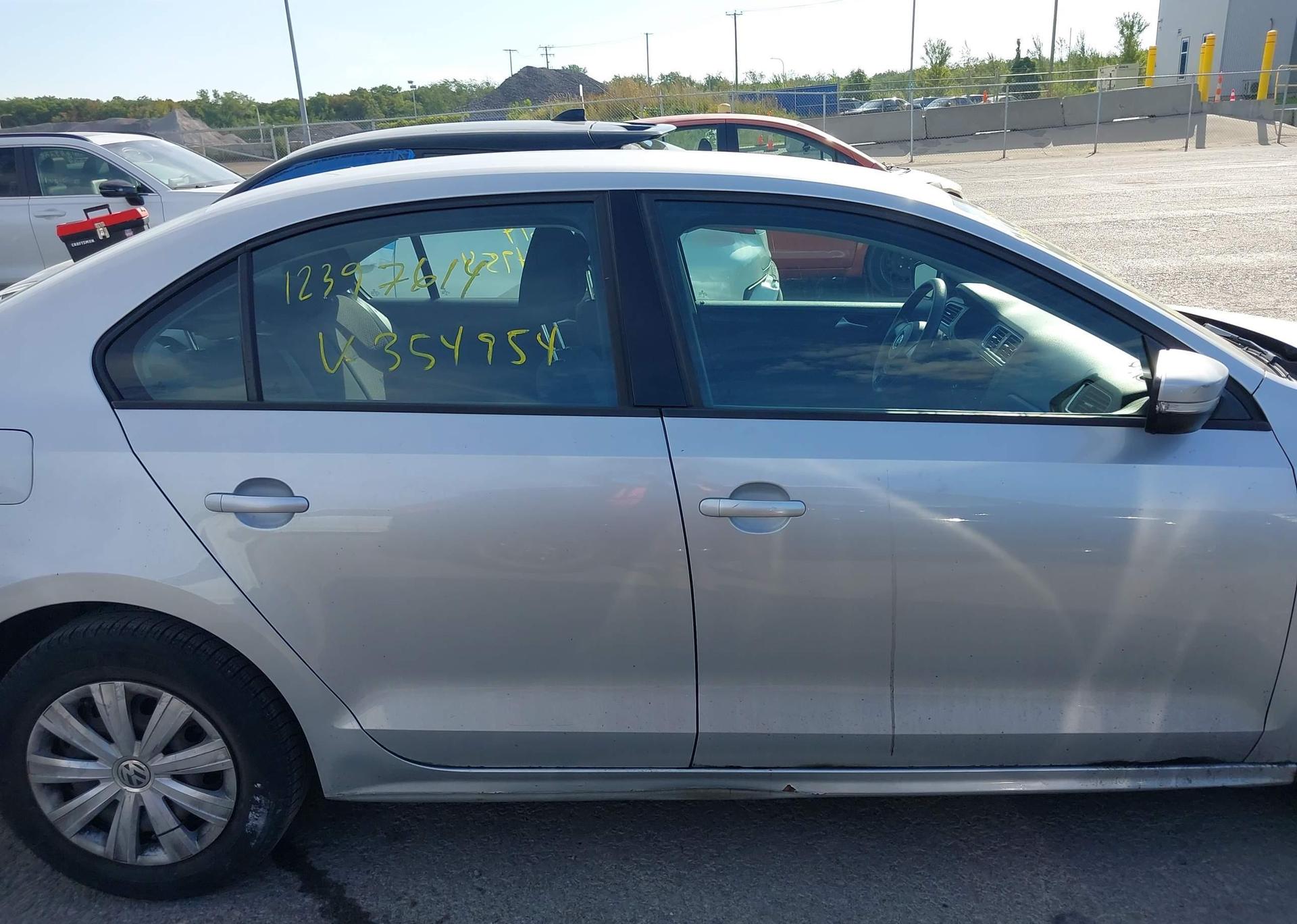2014 VOLKSWAGEN JETTA S