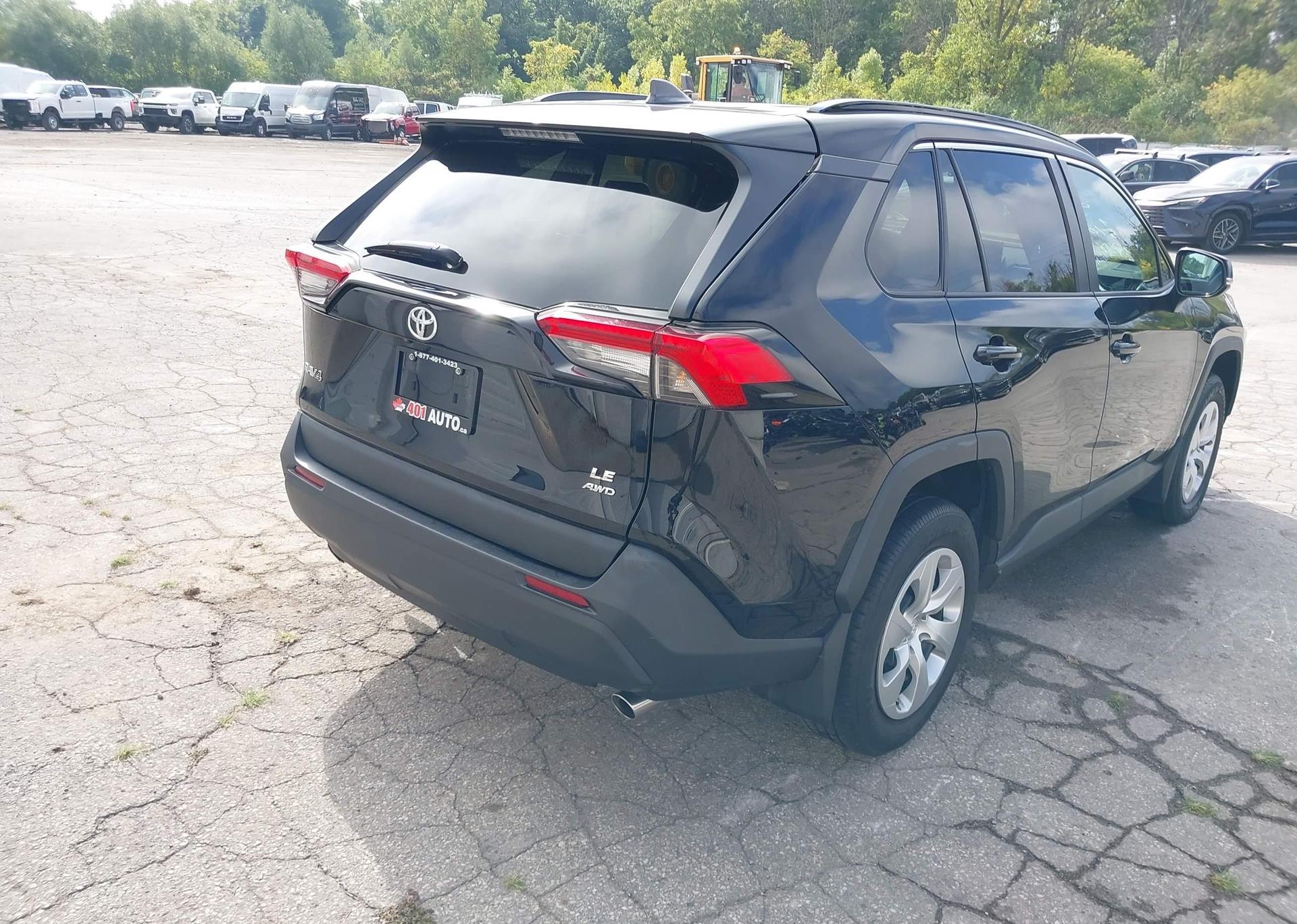 2021 TOYOTA RAV4 LE