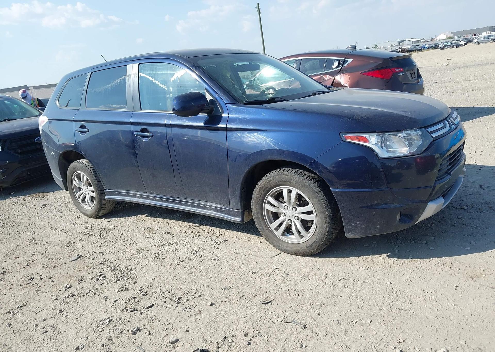 2014 MITSUBISHI OUTLANDER ES