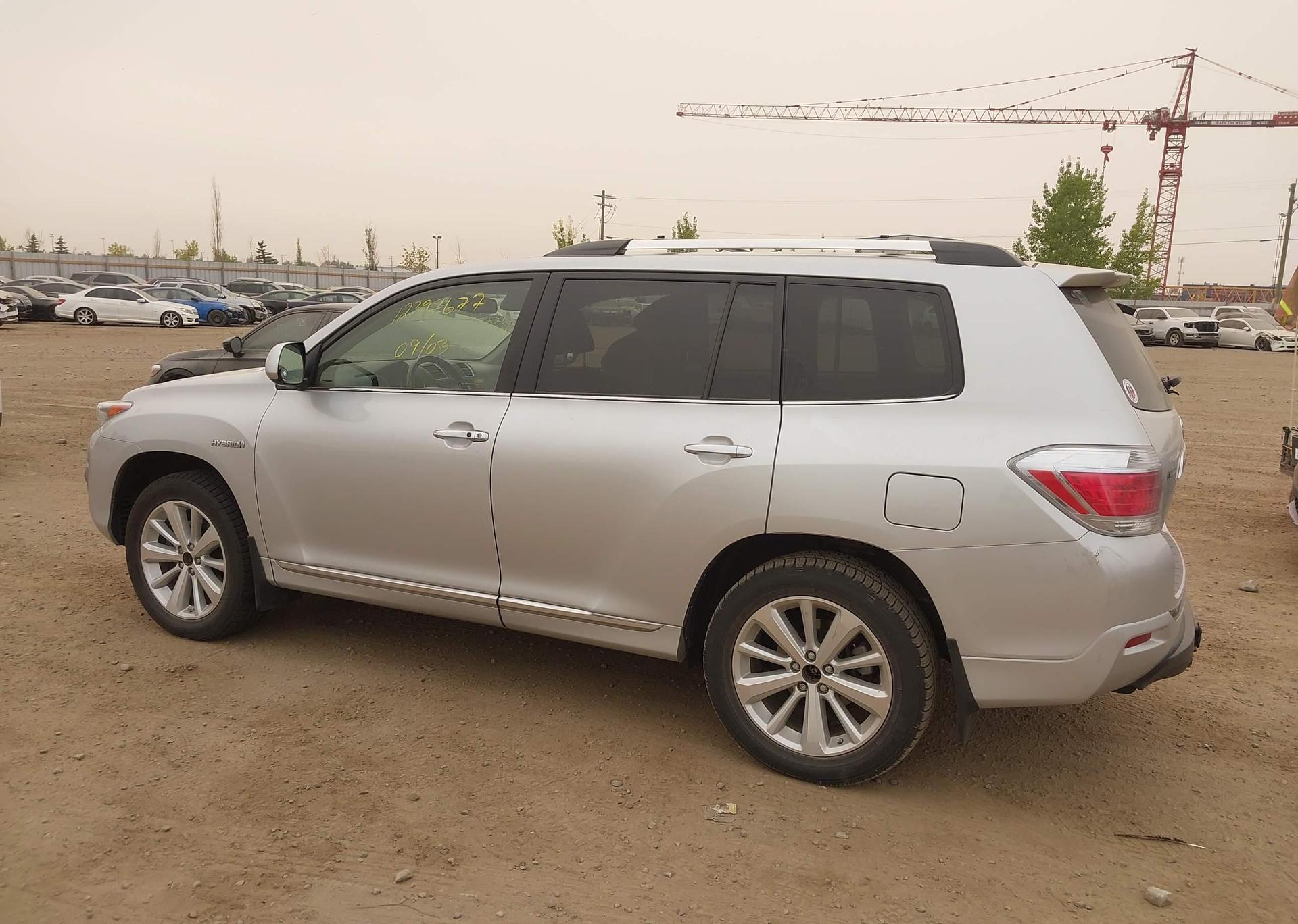 2013 TOYOTA HIGHLANDER HYBRID LIMITED