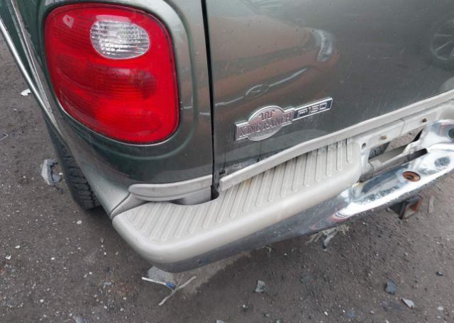 2002 FORD F-150 LARIAT