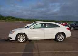 2012 CHRYSLER 200 LX
