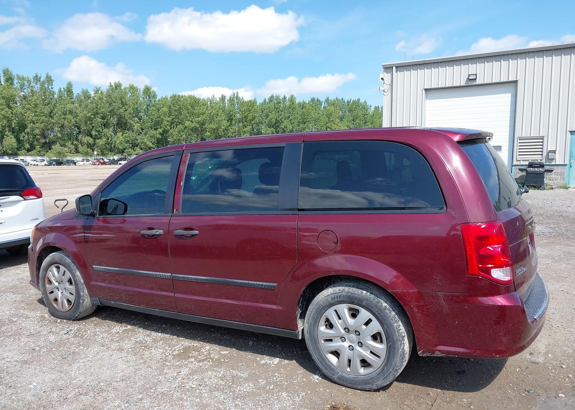 2016 DODGE GRAND CARAVAN SE