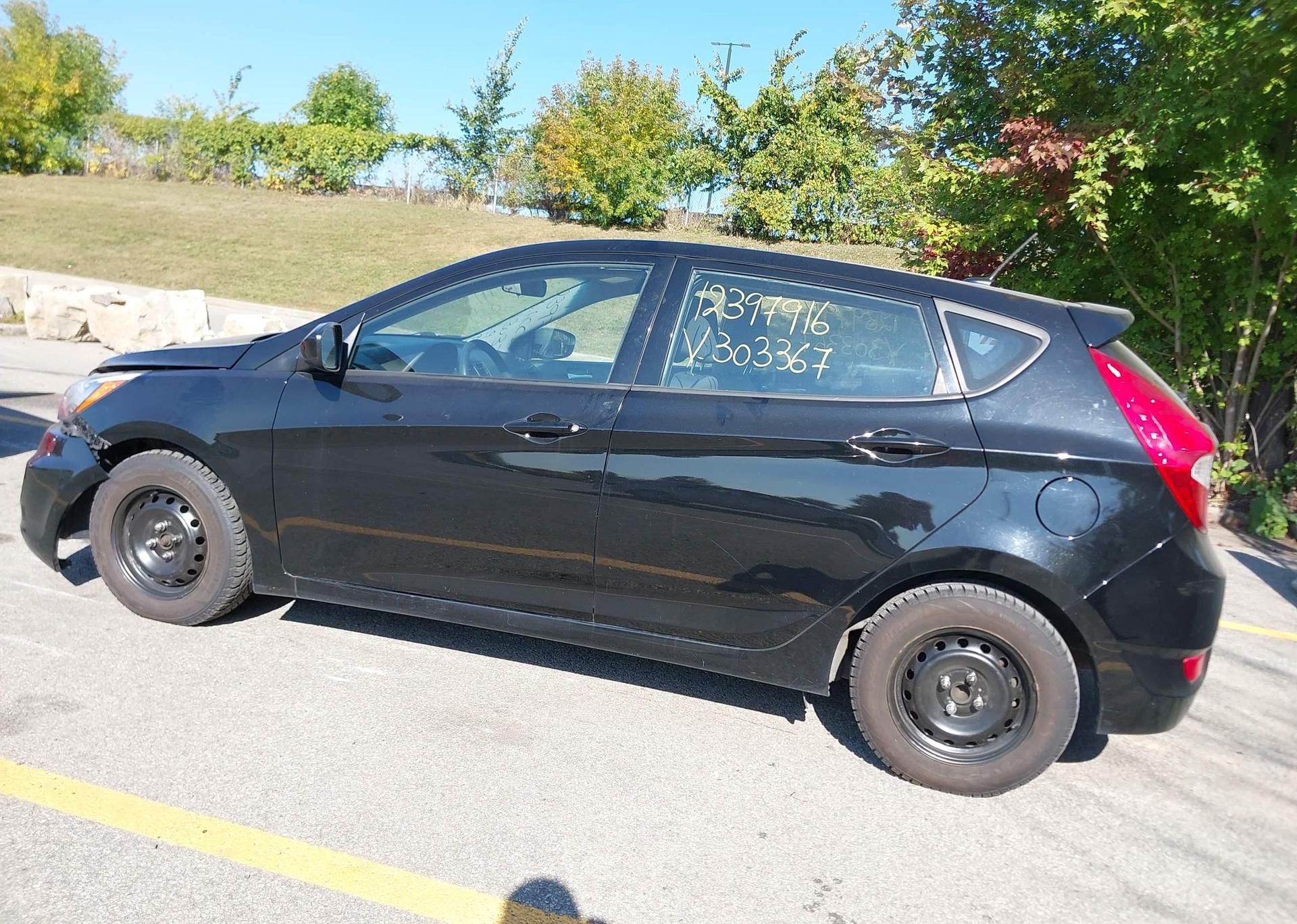 2016 HYUNDAI ACCENT SE