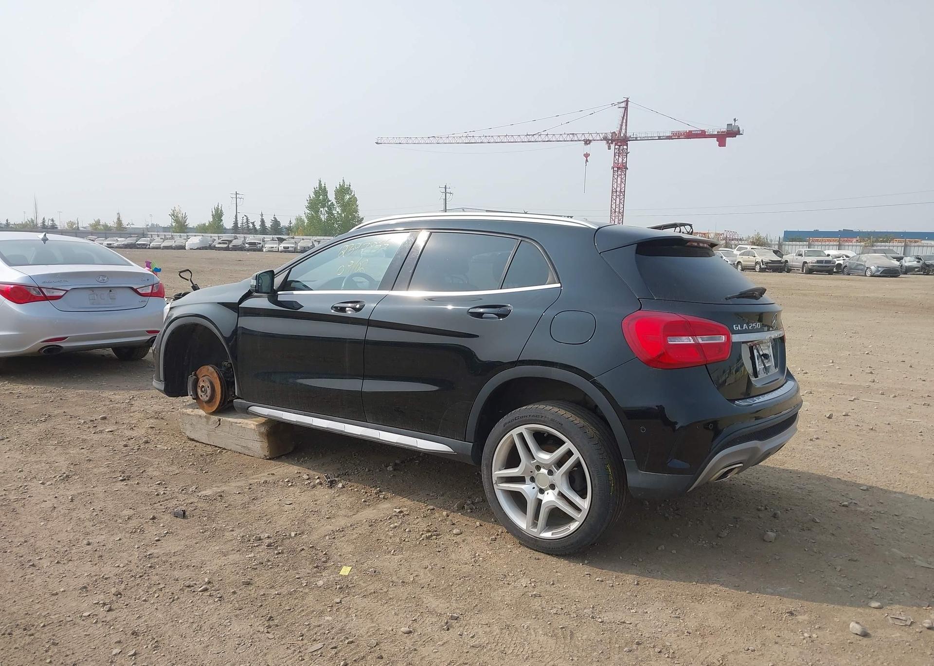 2015 MERCEDES-BENZ GLA 250 4MATIC