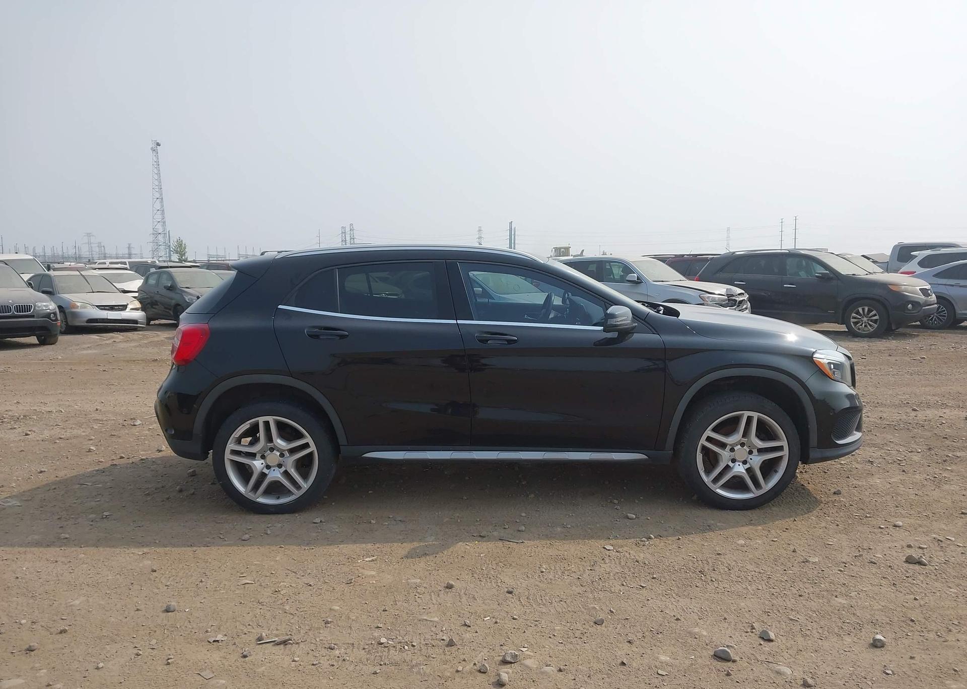 2015 MERCEDES-BENZ GLA 250 4MATIC