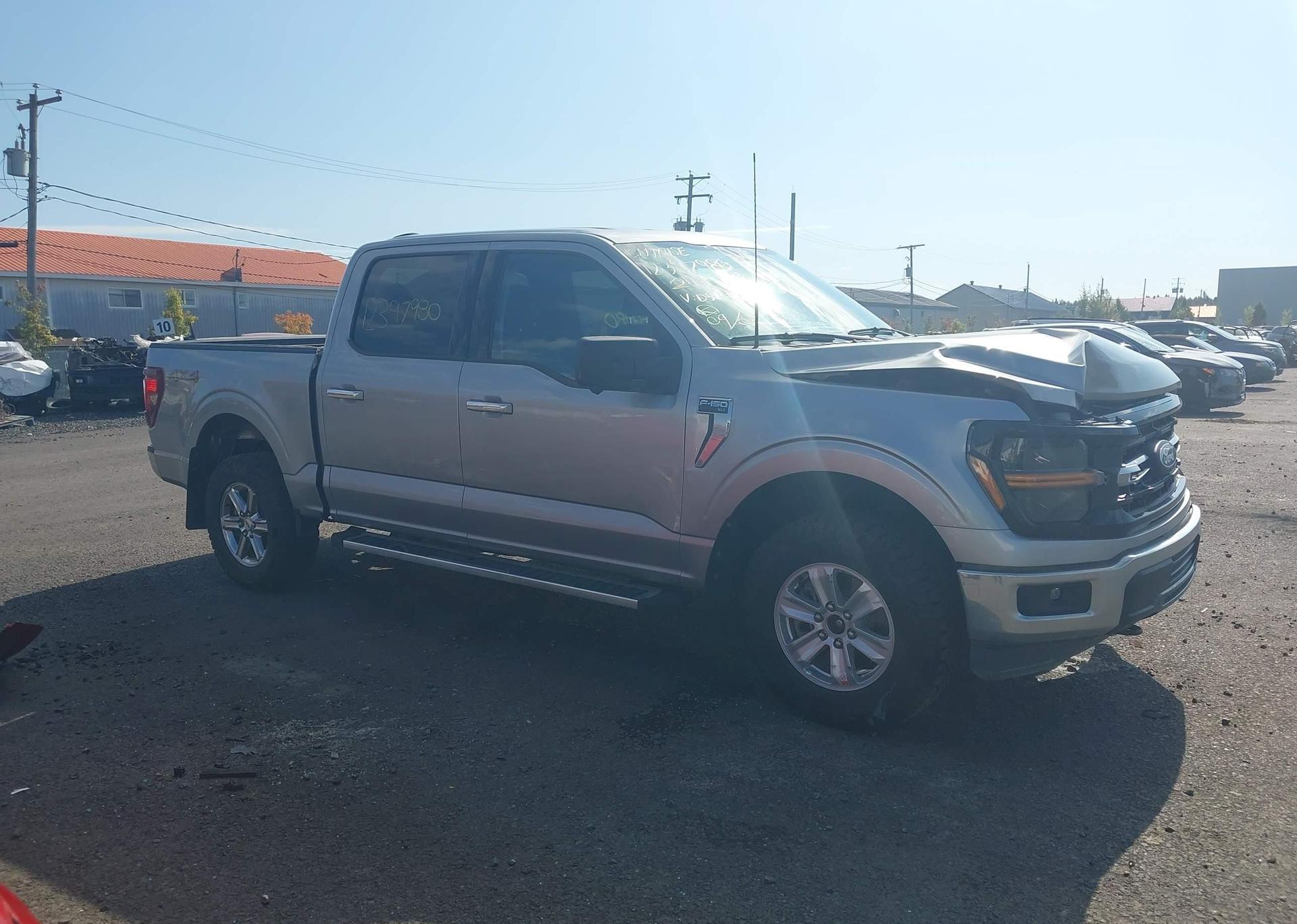 2024 FORD F150 XLT