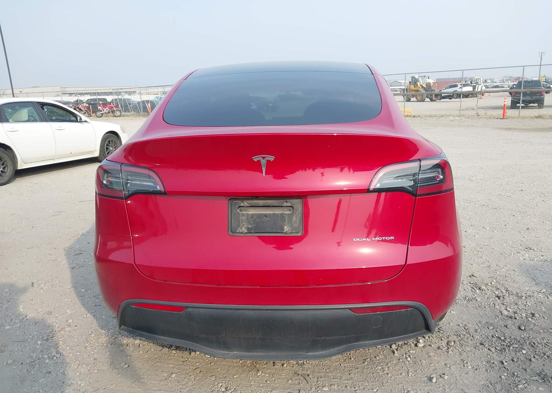 2023 TESLA MODEL Y LONG RANGE
