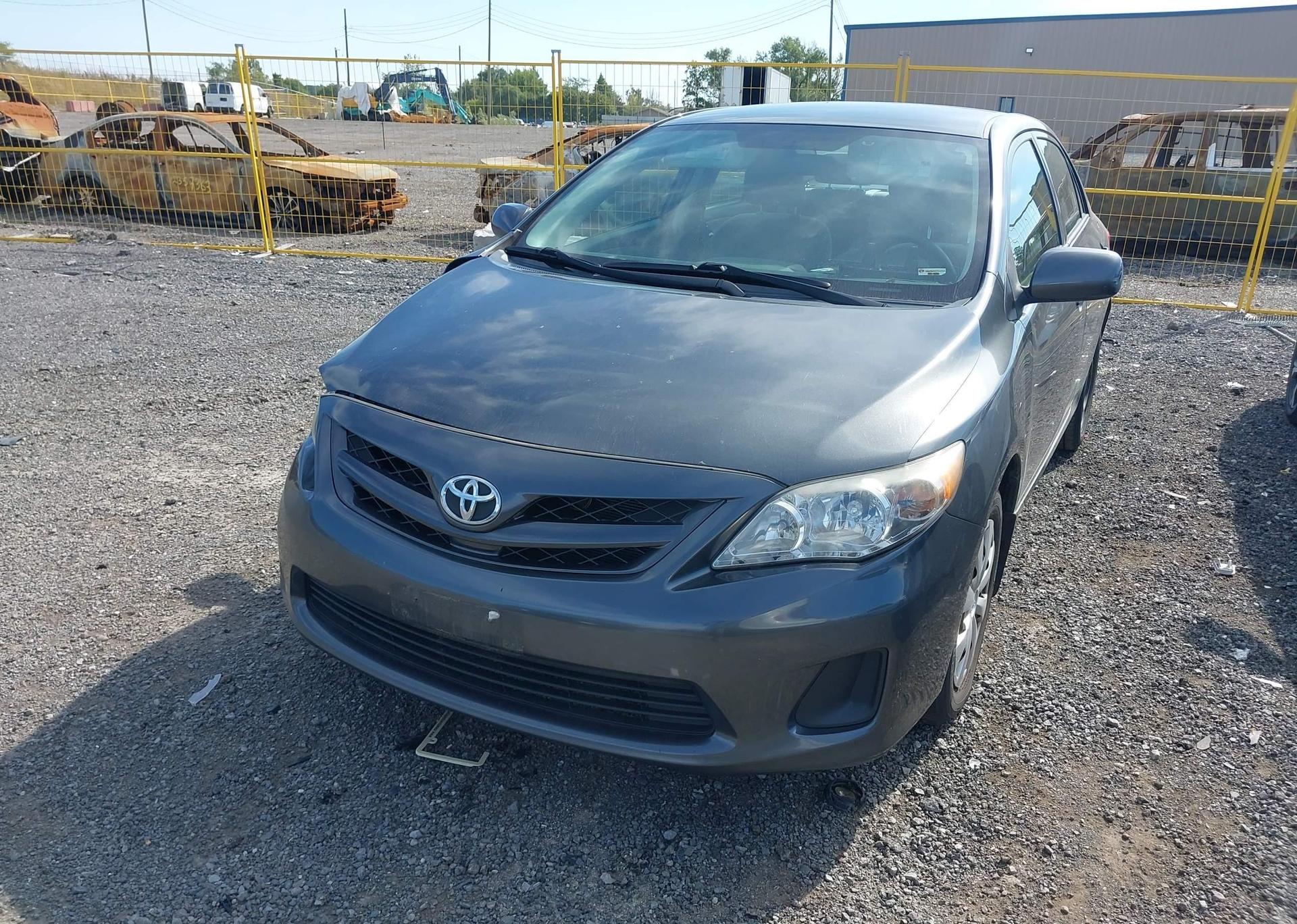 2011 TOYOTA COROLLA CE