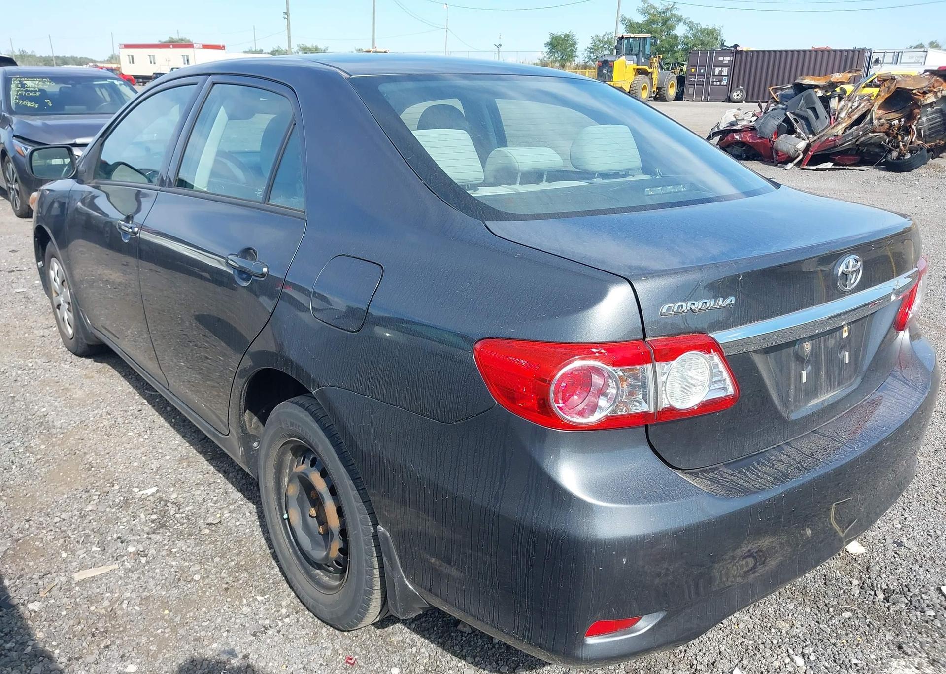 2011 TOYOTA COROLLA CE