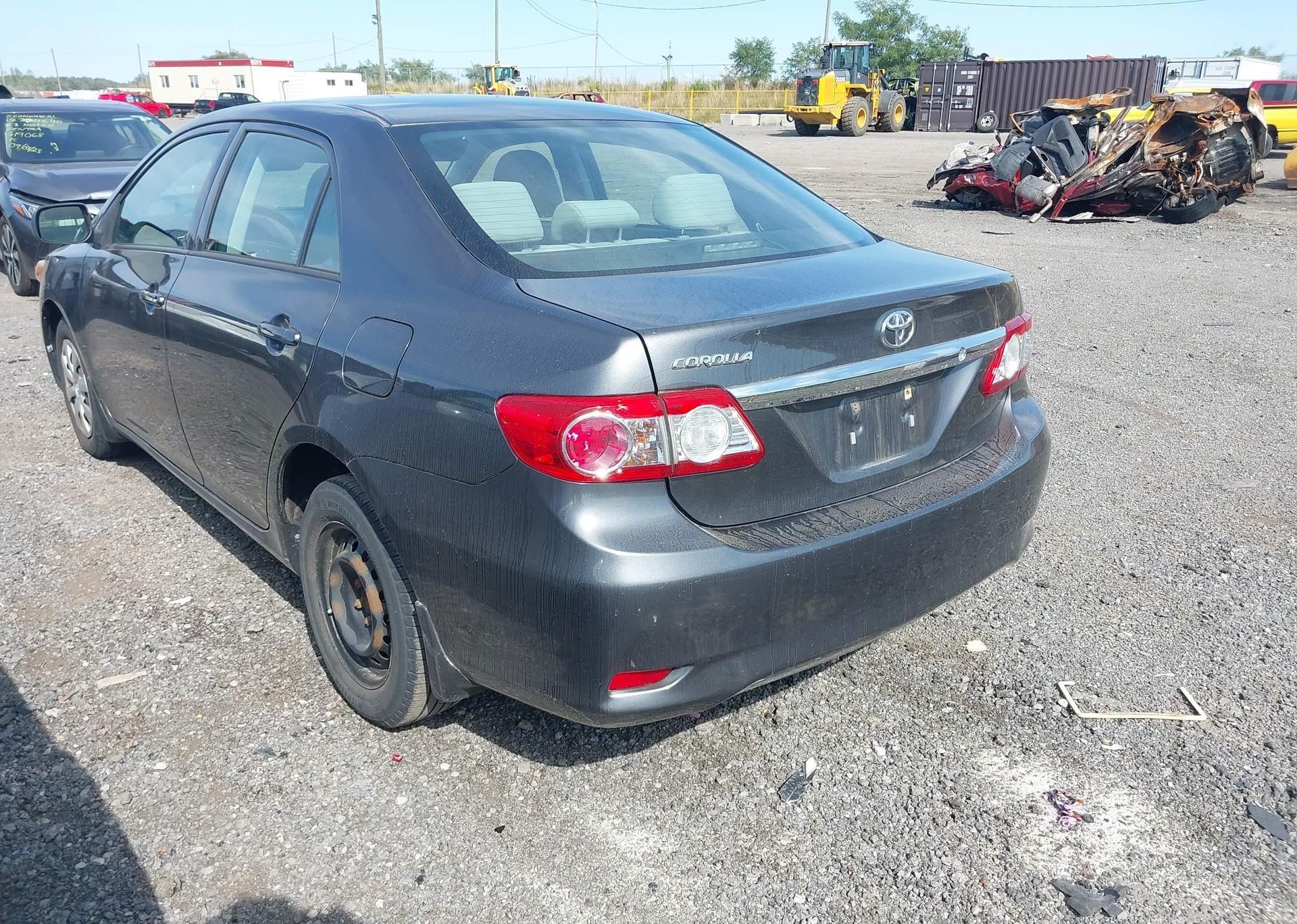 2011 TOYOTA COROLLA CE