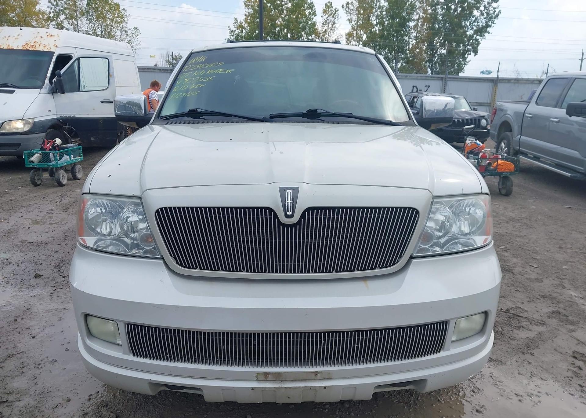 2005 LINCOLN NAVIGATOR