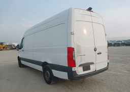 2022 MERCEDES-BENZ SPRINTER 2500