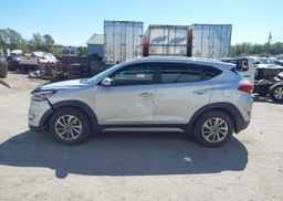 2017 HYUNDAI TUCSON PREMIUM