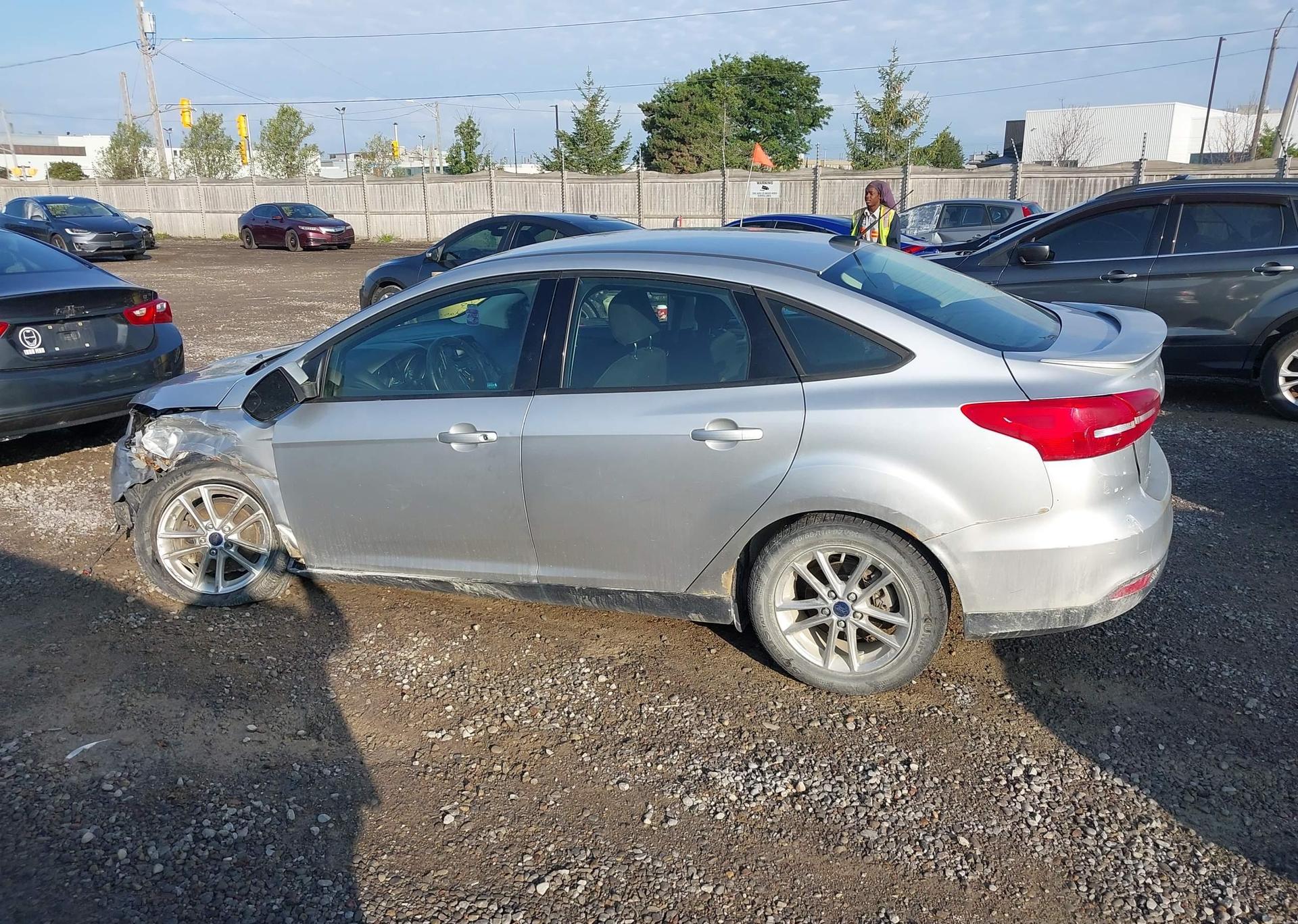 2017 FORD FOCUS SE