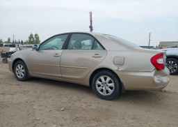 2003 TOYOTA CAMRY LE V6